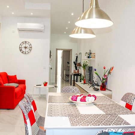 Qliving Central New Apartments Gzira Sliema Promenade Kültér fotó