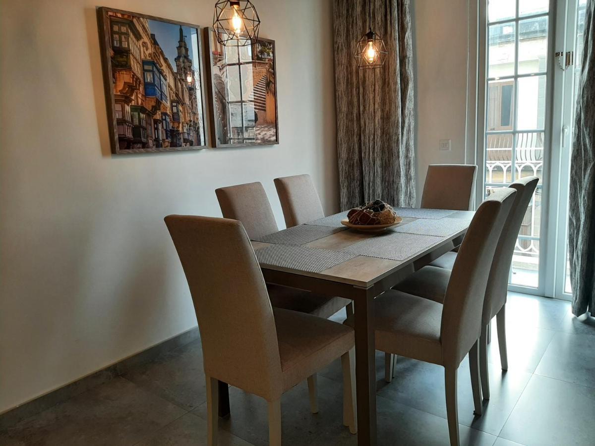 Qliving Central New Apartments Gzira Sliema Promenade Kültér fotó